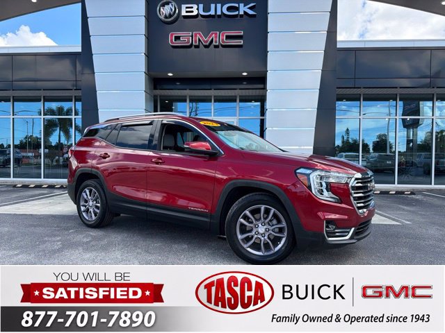Used 2023 GMC Terrain SLT w/ Tech Package FWD image 1