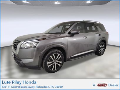 Used 2023 Nissan Pathfinder Platinum