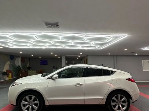 Used 2010 Acura ZDX w/ Advance Package image 3