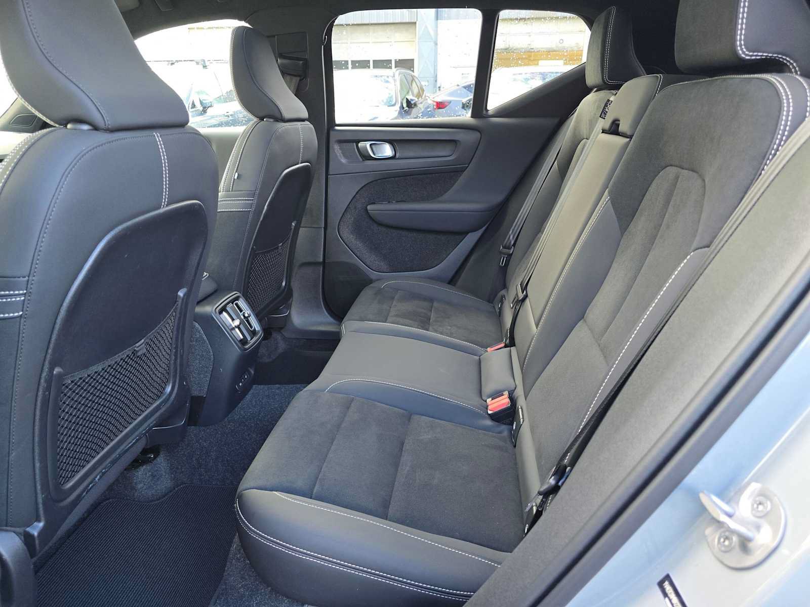 Certified 2024 Volvo XC40 Recharge Ultimate w/ Protection Package Premier AWD/4WD image 16