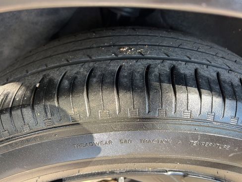 Used 2019 Honda CR-V EX image 10