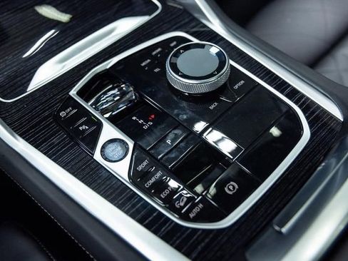 New 2026 BMW X6 xDrive40i image 21