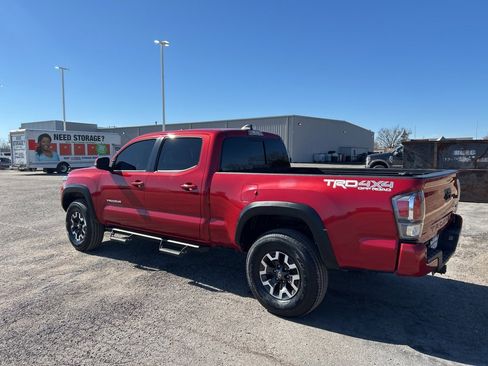 Used 2021 Toyota Tacoma TRD Off-Road image 8
