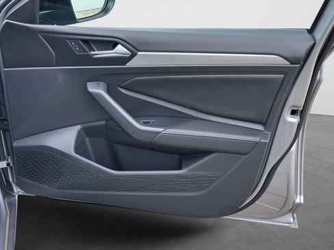 Certified 2024 Volkswagen Jetta Sport FWD image 10