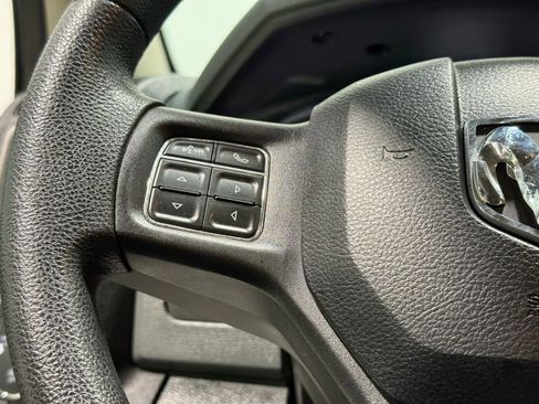 Used 2015 RAM 1500 Express image 13