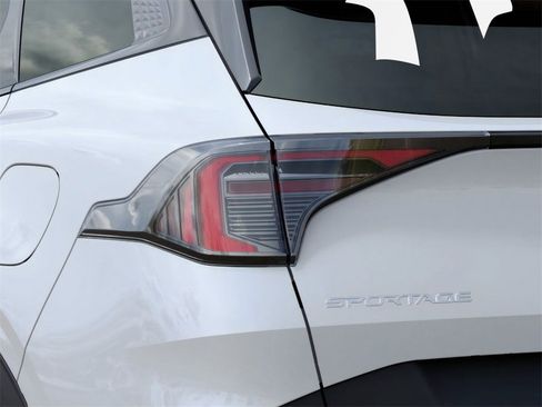 New 2026 Kia Sportage S image 11
