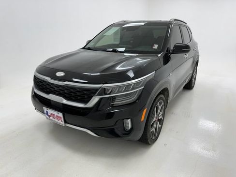 Used 2021 Kia Seltos SX w/ SX Sunroof Package AWD/4WD image 4