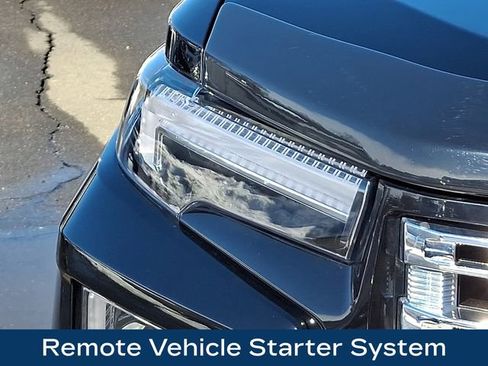 Used 2024 GMC Canyon Denali w/ LPO, Denali Black Edition image 13