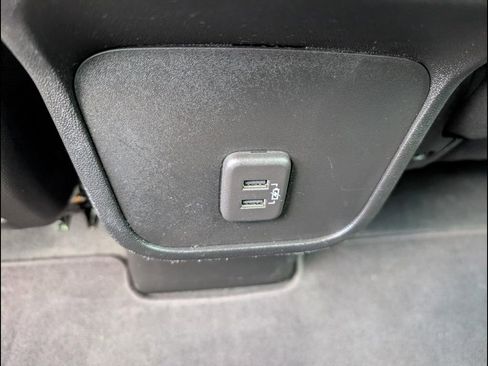 Used 2022 Chevrolet Equinox LS AWD/4WD image 21