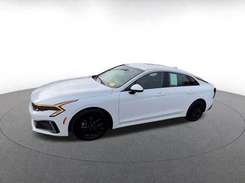 Used 2025 Kia K5 LXS image 8