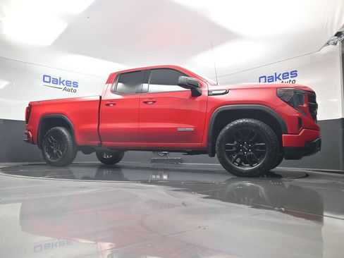 Used 2023 GMC Sierra 1500 Elevation AWD/4WD image 37