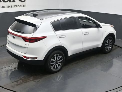 Used 2017 Kia Sportage EX w/ EX Technology Package AWD/4WD image 40
