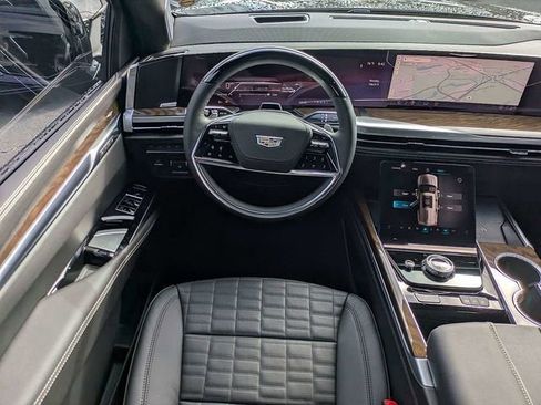 New 2026 Cadillac Escalade ESV Platinum Sport image 19