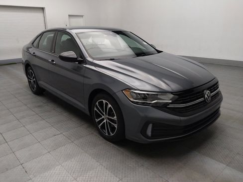 Used 2024 Volkswagen Jetta Sport image 13