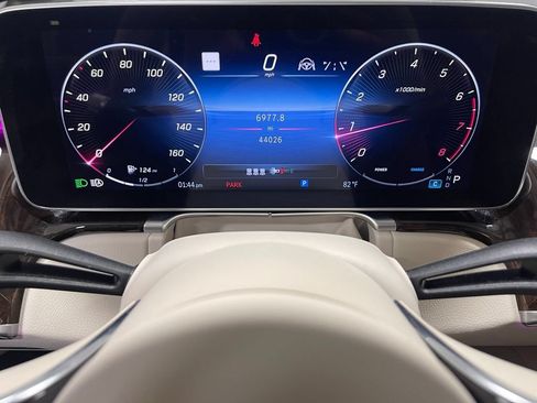 Used 2023 Mercedes-Benz S 580 4MATIC Sedan image 32