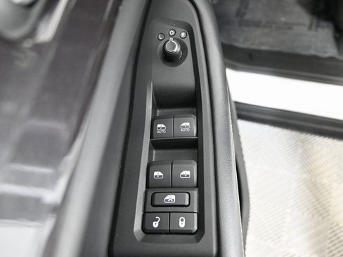 Used 2022 Jeep Grand Cherokee L Laredo image 20