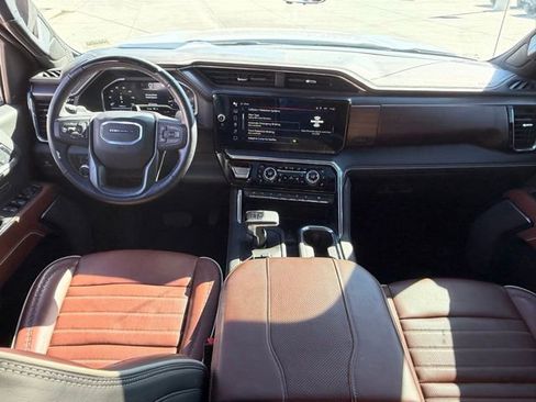 Used 2024 GMC Sierra 1500 Denali Ultimate image 14