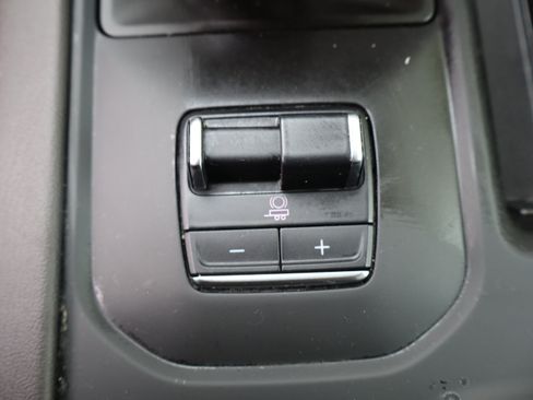Used 2023 GMC Sierra 1500 Denali w/ Denali Reserve Package AWD/4WD image 43