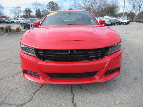 Used 2022 Dodge Charger SXT image 10