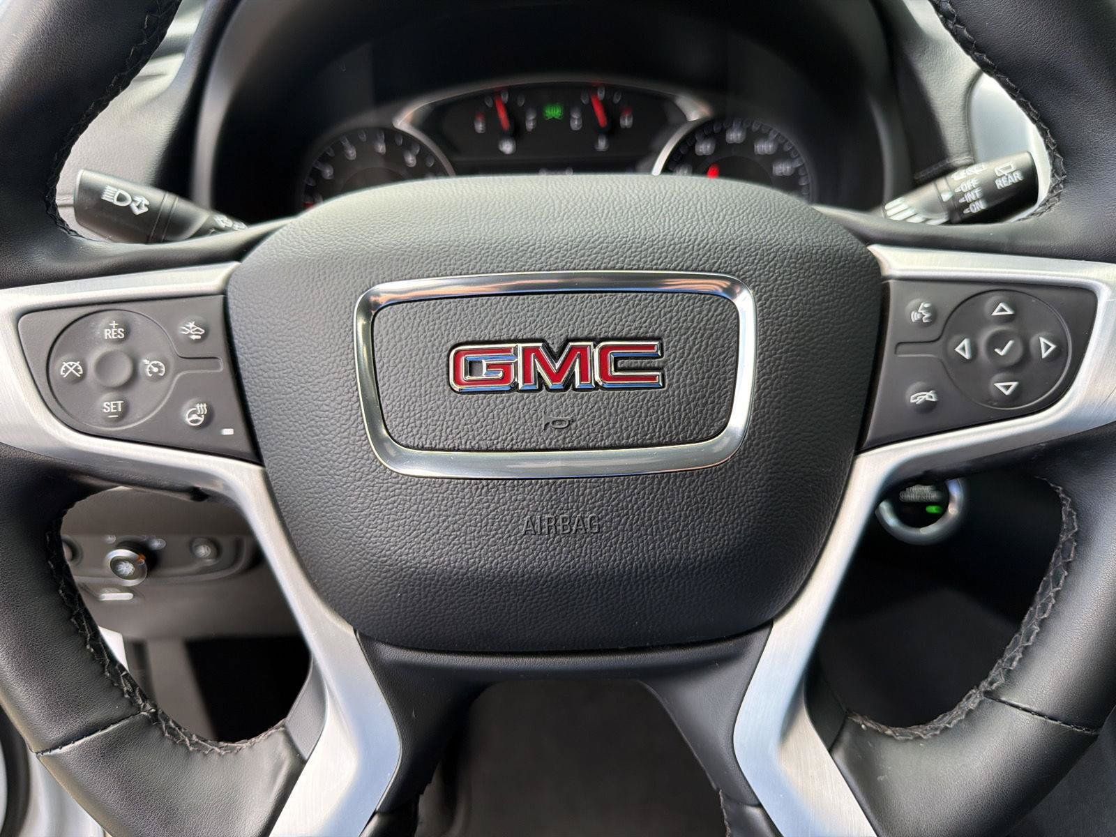 Used 2023 GMC Terrain SLT AWD/4WD image 23