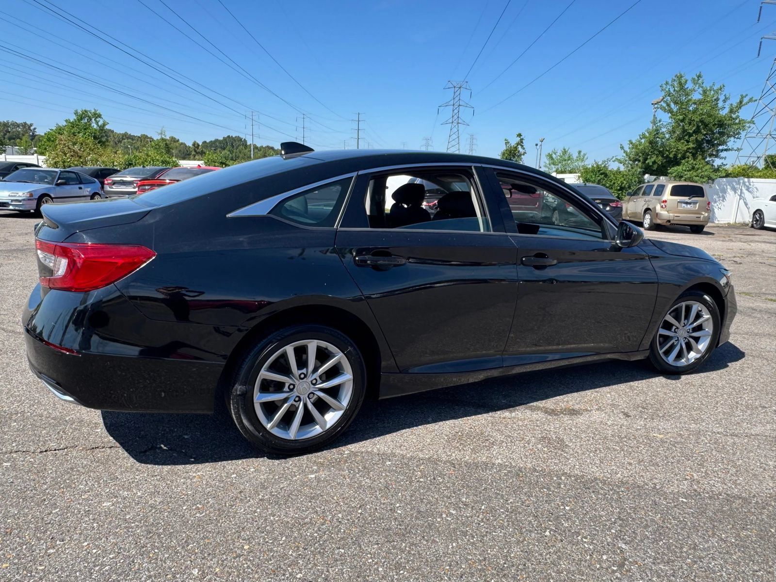 Used 2022 Honda Accord LX image 5