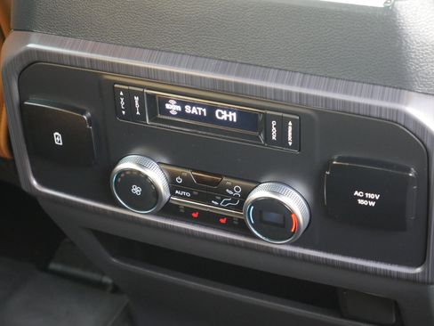 Certified 2023 Ford Expedition Max Platinum image 37