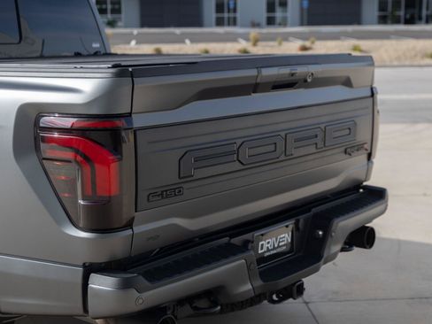 Used 2025 Ford F150 Raptor w/ Equipment Group 803A Raptor R AWD/4WD image 15