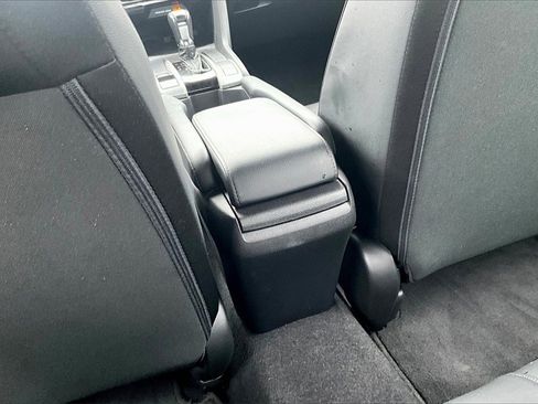 Used 2020 Honda Civic Sport image 31