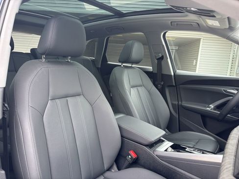 Used 2025 Audi Q5 Premium Plus w/ Premium Plus AWD/4WD image 16