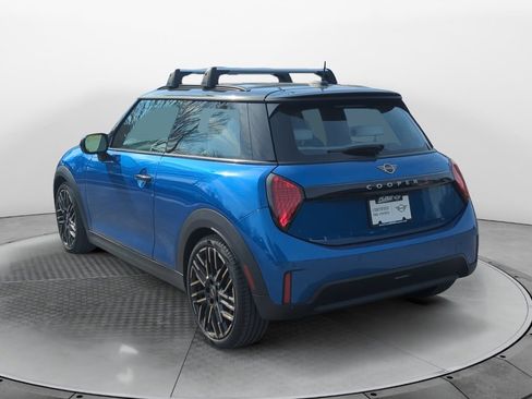 Certified 2025 MINI Cooper S image 5
