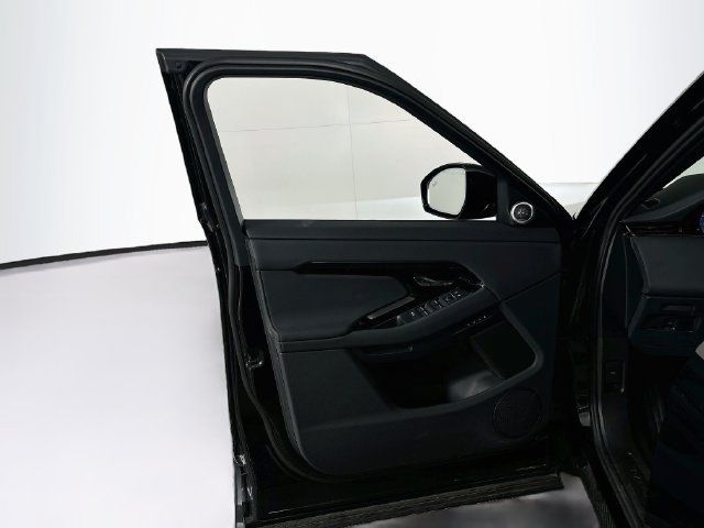 Used 2026 Land Rover Range Rover Evoque S AWD/4WD image 11