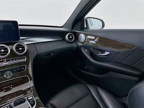 Used 2015 Mercedes-Benz C 400 4MATIC image 26