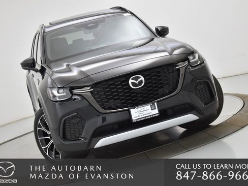 Used 2025 MAZDA CX-70 Plug-In Hybrid w/ Premium Plus image 2