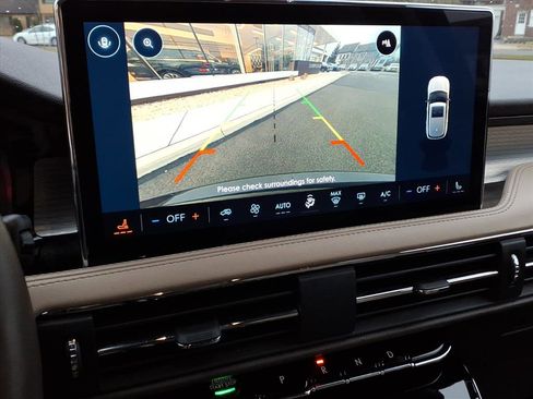 Certified 2023 Lincoln Corsair AWD image 25