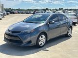 Used 2018 Toyota Corolla LE image 2