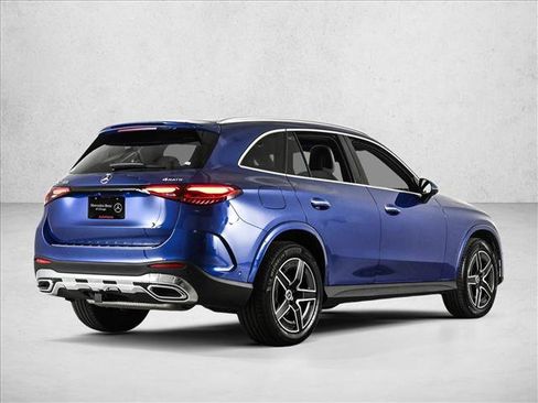 Certified 2026 Mercedes-Benz GLC 300 4MATIC image 5
