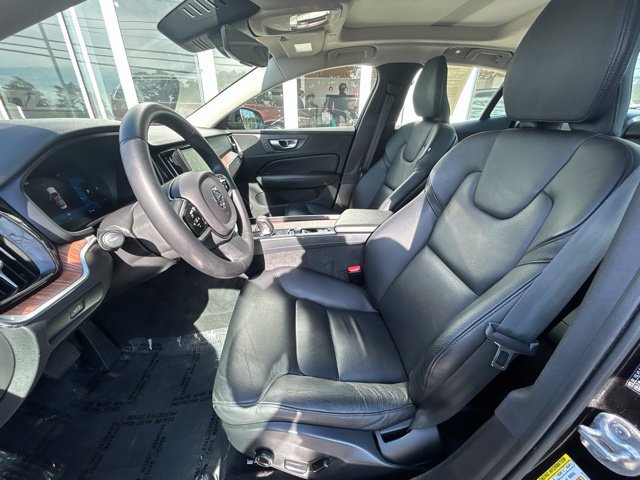 Certified 2024 Volvo S60 B5 Plus w/ Climate Package AWD/4WD image 20