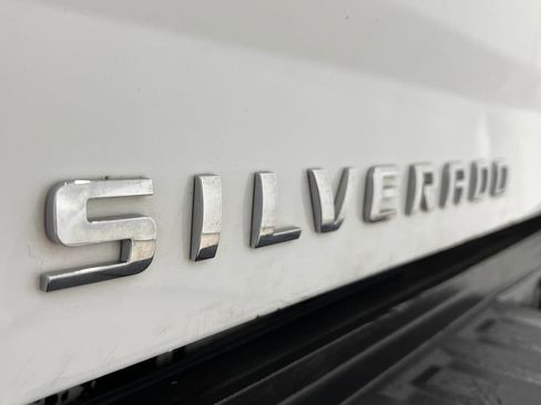Used 2018 Chevrolet Silverado 2500 W/T image 39