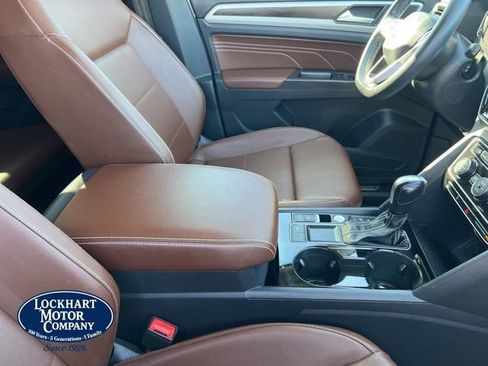 Used 2022 Volkswagen Atlas SE image 40
