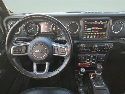 Certified 2021 Jeep Wrangler Unlimited Rubicon 4xe w/ Cold Weather Group image 13