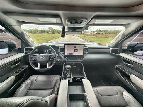 Used 2024 Toyota Tundra Limited image 19