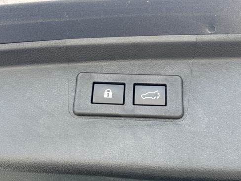 Used 2025 Subaru Outback Onyx Edition AWD/4WD image 33