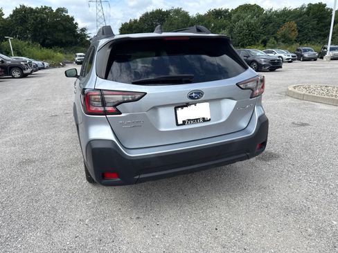 Certified 2024 Subaru Outback Premium AWD/4WD image 15
