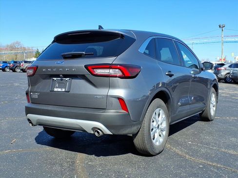 Certified 2023 Ford Escape Active image 9