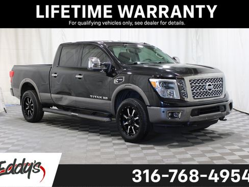 Used 2017 Nissan Titan Platinum Reserve image 1