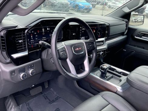 Used 2023 GMC Sierra 1500 SLT image 16