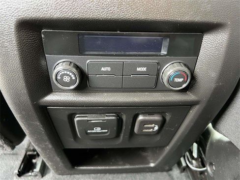 Certified 2023 Chevrolet Traverse RS image 15