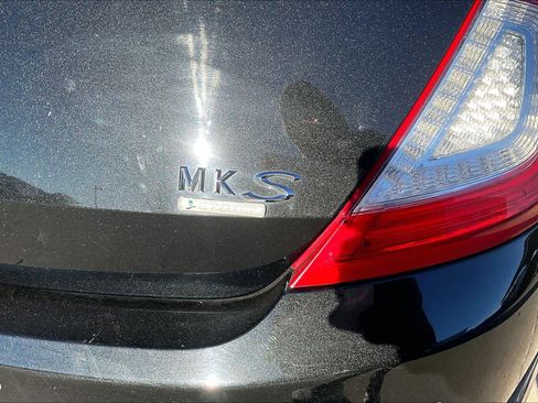 Used 2014 Lincoln MKS AWD w/ Equipment Group 201A image 29