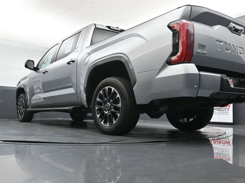 Used 2024 Toyota Tundra Limited AWD/4WD image 39