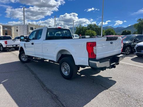 Used 2022 Ford F250 XL w/ Power Equipment Group AWD/4WD image 10
